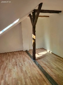 Průmyslová, Strančice