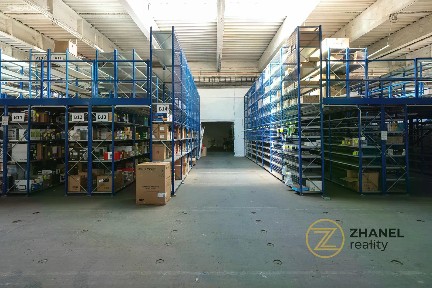 Pronájem skladového prostoru 1622 m²