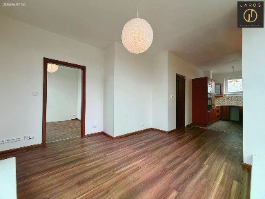 Pronájem bytu 2+kk 40 m²