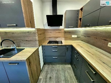 Prodej bytu 3+1 67 m²