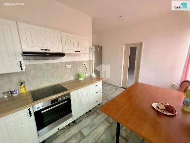 Pronájem bytu 2+1 60 m²