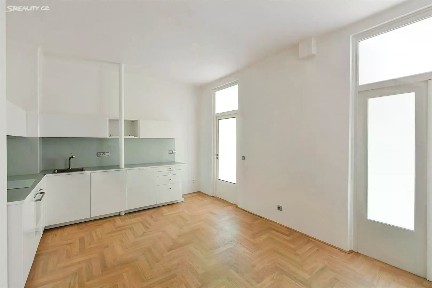 Pronájem bytu 3+1 92 m²