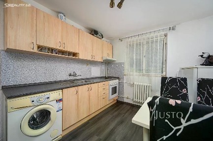 Pronájem bytu 1+1 38 m²