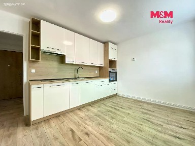 Pronájem bytu 1+1 36 m²