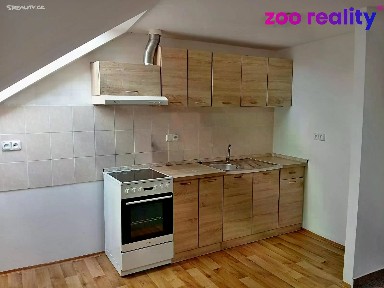 Pronájem bytu 4+kk 93 m²