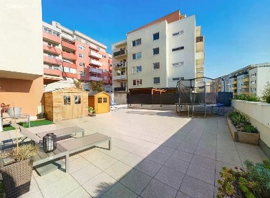 Přírodní, Brno - Žebětín