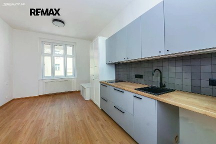 Pronájem bytu 1+kk 26 m²
