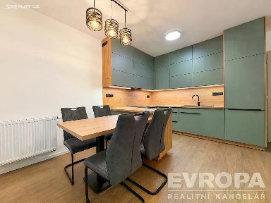 Pronájem bytu 2+kk 50 m²