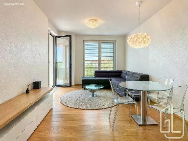 Pronájem bytu 2+kk 61 m²