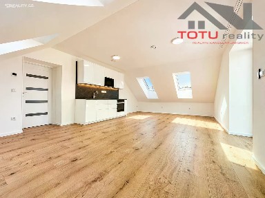 Pronájem bytu 2+kk 73 m²