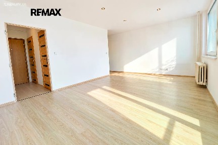 Pronájem bytu 1+kk 34 m²