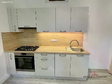 Pronájem bytu 2+1 71 m²