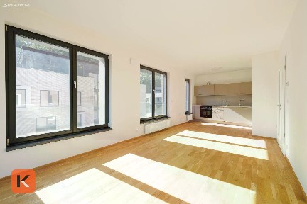 Pronájem bytu 2+kk 57 m²