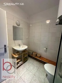 Pronájem bytu 1+kk 35 m²