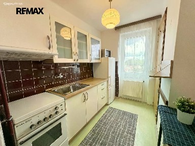 Pronájem bytu 1+1 35 m²
