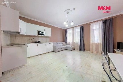 Pronájem bytu 3+kk 80 m²