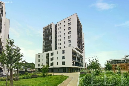 Pronájem bytu 1+kk 33 m²