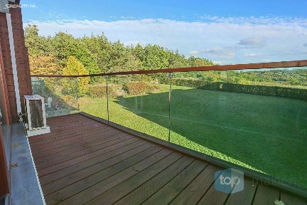 Pronájem bytu 3+kk 82 m²