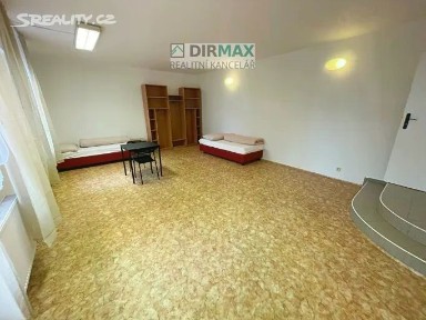 Pronájem bytu 1+1 50 m²
