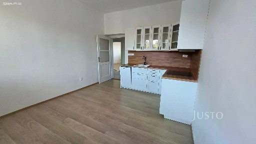 Pronájem bytu 2+1 77 m²