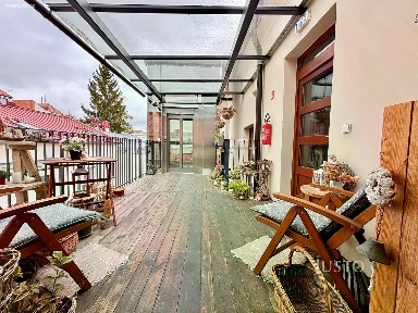 Pronájem bytu 2+kk 77 m²