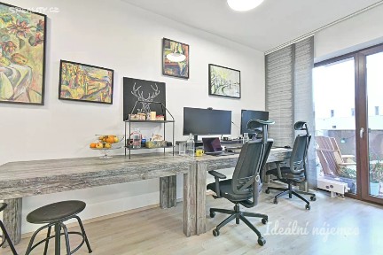 Pronájem bytu 2+kk 61 m²