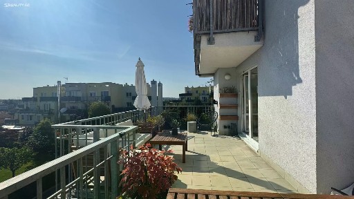 Pronájem bytu 2+kk 84 m²