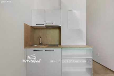 Pronájem bytu 1+kk 21 m²