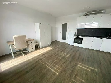 Pronájem bytu 1+kk 33 m²