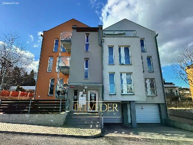Pronájem bytu 2+kk 61 m²