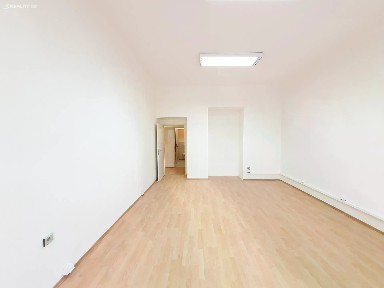 Pronájem kanceláře 70 m²