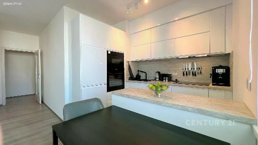 Pronájem bytu 2+kk 56 m²