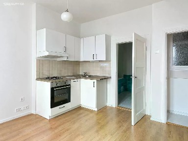 Pronájem bytu 1+kk 33 m²
