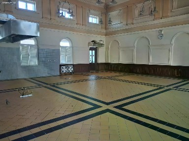 Pronájem restaurace 678 m²