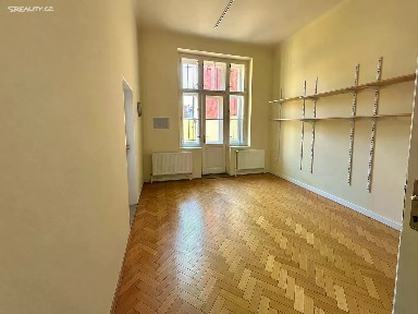 Pronájem kanceláře 64 m²