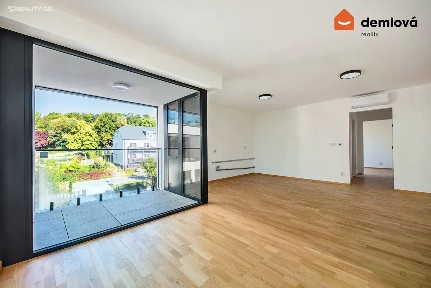 Pronájem bytu 2+kk 53 m²