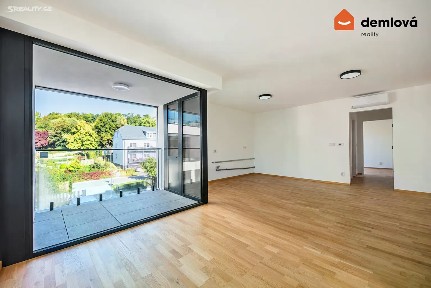 Pronájem bytu 2+kk 61 m²