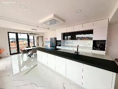 Prodej bytu 5+kk 188 m²