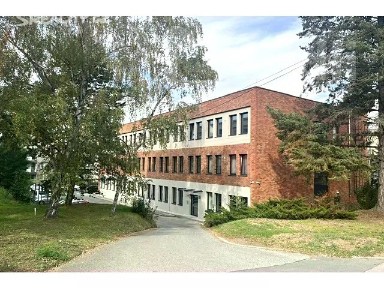 Pronájem bytu 1+kk 35 m²