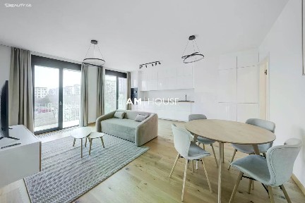 Pronájem bytu 3+kk 90 m²