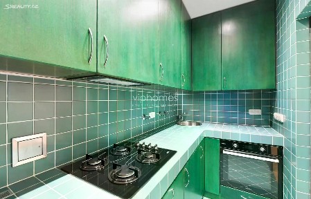 Pronájem bytu 4+kk 100 m²