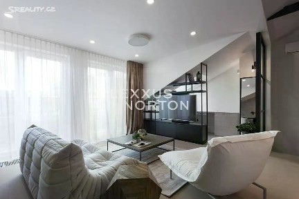 Pronájem bytu 3+kk 115 m²