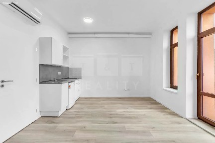 Pronájem bytu 1+kk 29 m²