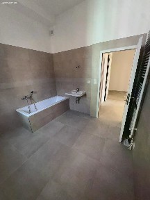 Pronájem bytu 2+kk 77 m²