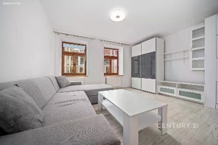 Pronájem bytu 1+kk 51 m²
