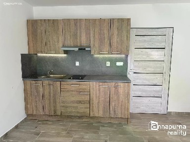 Pronájem bytu 1+kk 35 m²