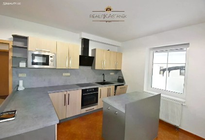 Pronájem bytu 2+1 68 m²