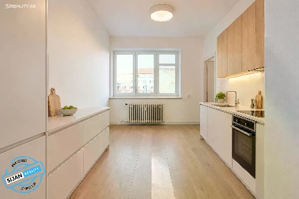 náměstí Svaté Hedviky, Opava - Předměstí