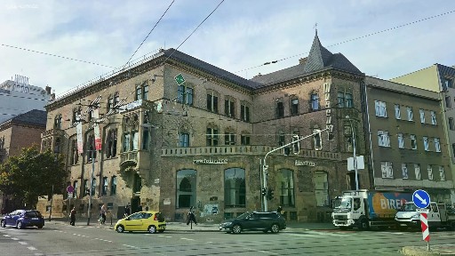 Pronájem komerční nemovitosti 560 m²