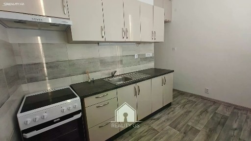 Pronájem bytu 1+1 30 m²